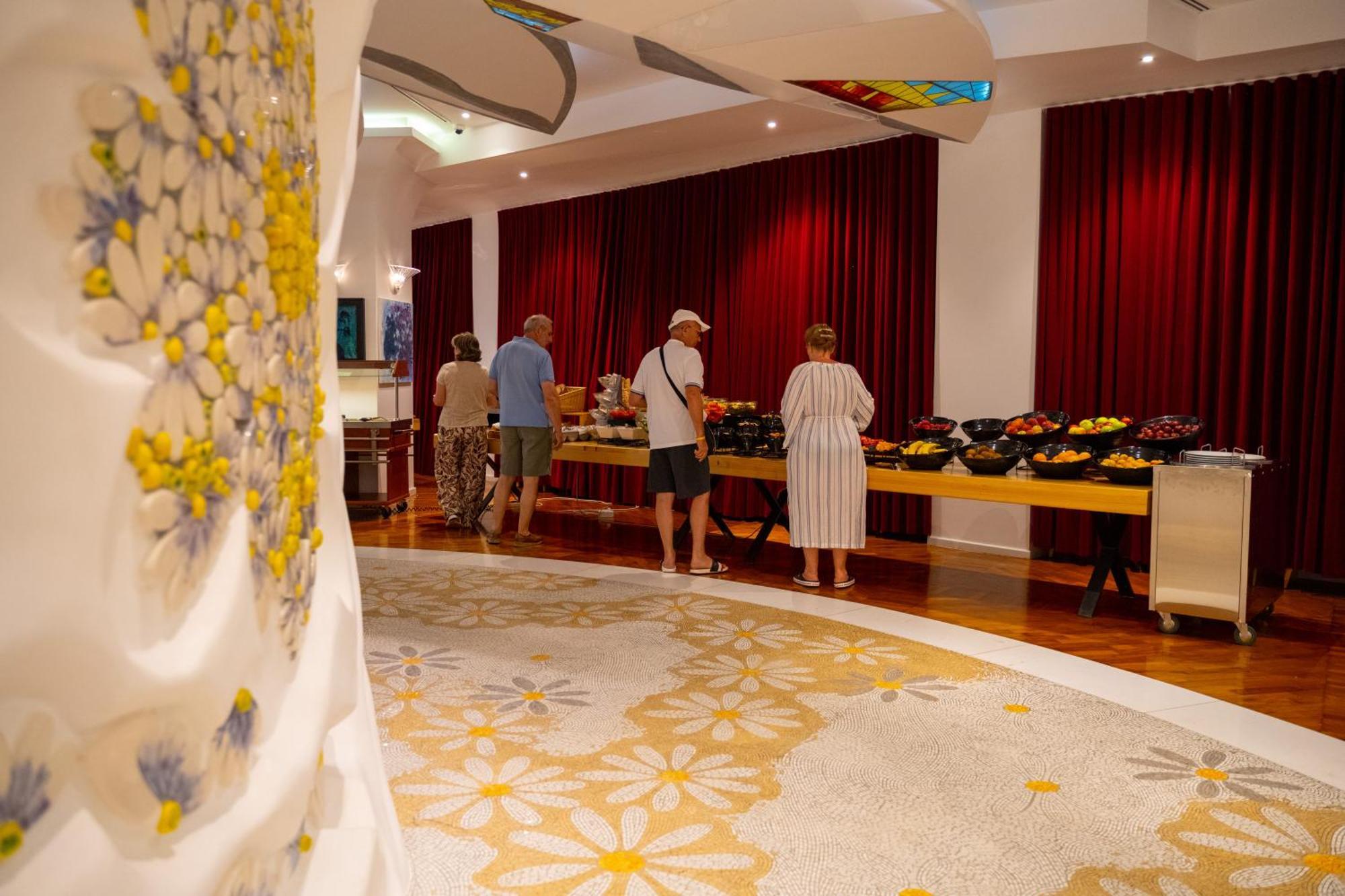 Bougainville Bay Apartments Saranda Extérieur photo